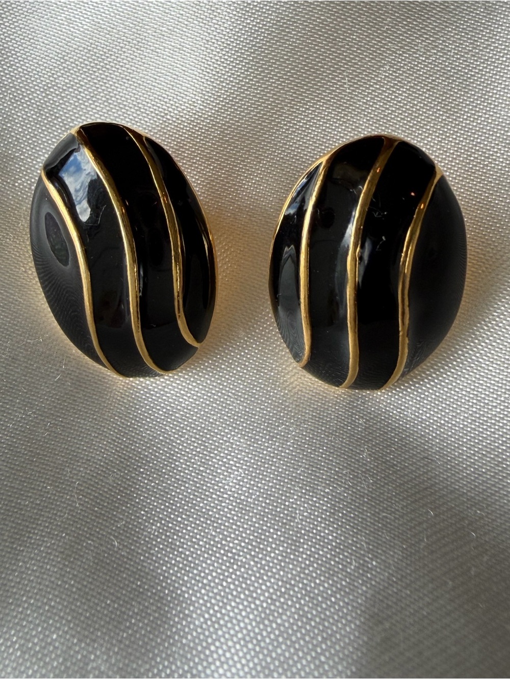 Vintage Napier Black Enamel Gold Tone Oval Post Earrings Signed